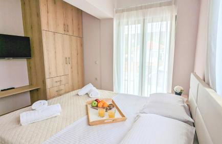 Traditional Lazarata House - Photo 9