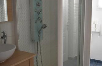 villa classée 4 étoiles avec piscine et boulodrome - Photo 23