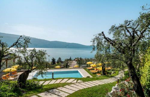 Residence Dany appartamenti con cucina vista lago piscina e parcheggio - Foto 5