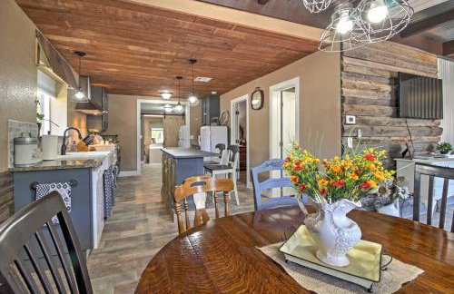 Newly Remodeled Home with Yard in Downtown Caliente! - Foto 7