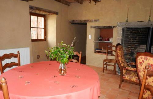 Maison charmante près de Nueil-les-Aubiers avec jardin - Foto 6