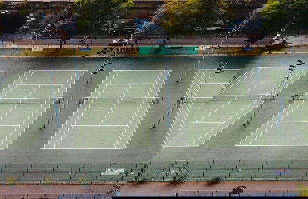 London Apartment - Sleeps 3-city Escape- Balcony - Foto 12