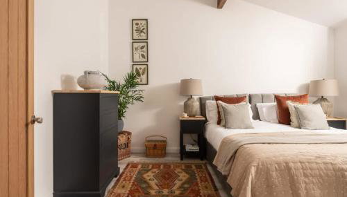 Goodwood - Modern Stay in Cotswolds with Hot Tub - Foto 2