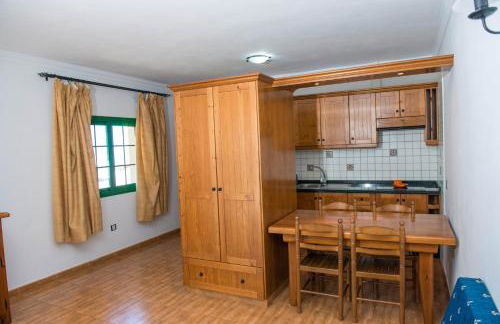 Apartamentos La Palmera - Foto 10