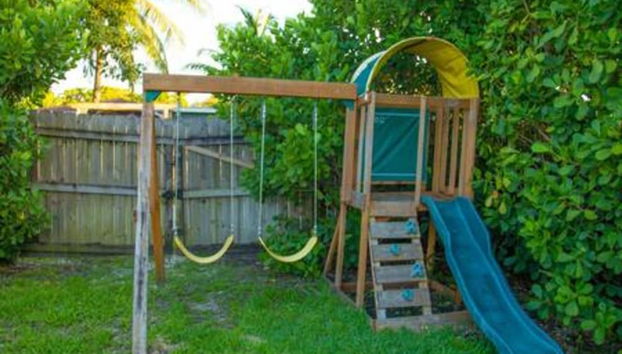 Charming 4BR Home With Heated Pool in Hollywood - Foto 4, Habitación