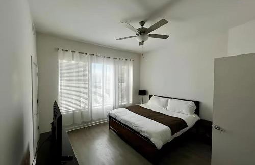 Elegant Home with Stunning Views and Comfortable Amenities - Foto 8