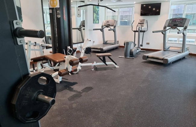 Number One Tower Suites - Photo 64