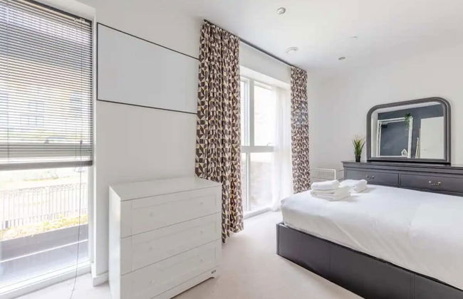 Spacious & Family Friendly 3BD House - Stratford - Foto 1