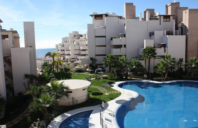 Two-Bedroom Beach Apartment - Foto 1