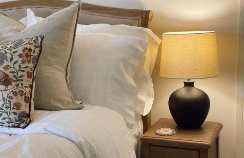 The Little Chantry - Hot Tub, Riverside, Pet Friendly - Foto 40