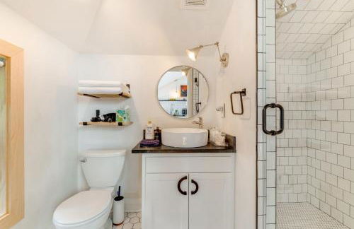 Pet-Friendly Minneapolis Studio Walk to Lake! - Foto 17