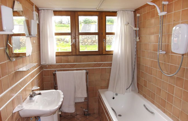 Tarskavaig - Photo 10