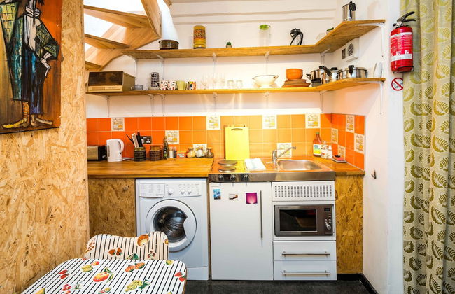 Cute House IN Soho - Full AC, Quiet and Unique - Photo 6