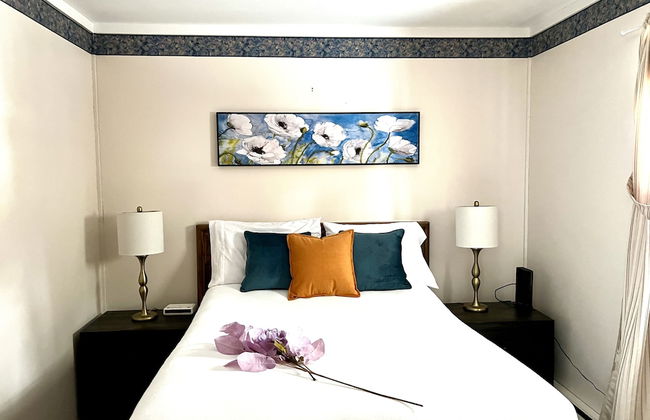 Multicultural Museum Cottages - Photo 3