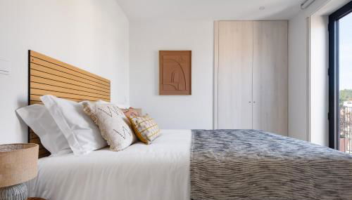 Lovely 2-bed in the city centre with a sunny balcony - Foto 5