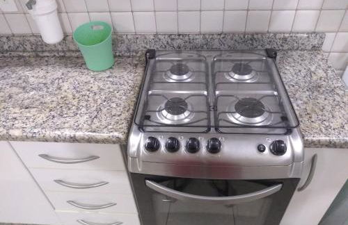 Apartamento de 2 quartos a 3 minutos a pé da praia de Cachoeira de Bom Jesu com águas calmas - Foto 9