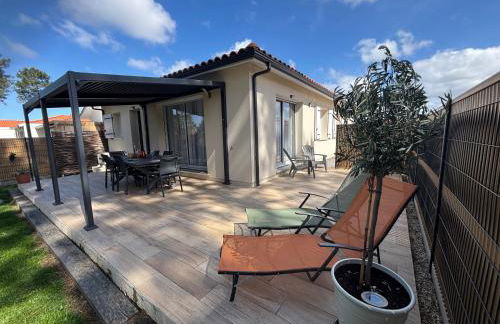 Maison neuve classement 3 étoiles avec accès privé piste cyclable, 6 personnes - Foto 19