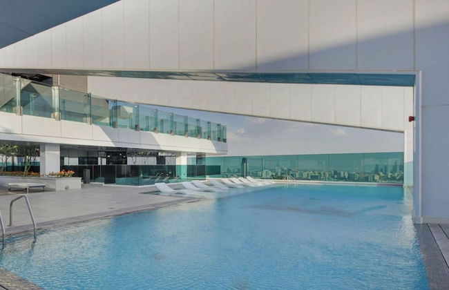 Lux 1BR w World Highest Sky Track Rooftop Pool - Photo 17