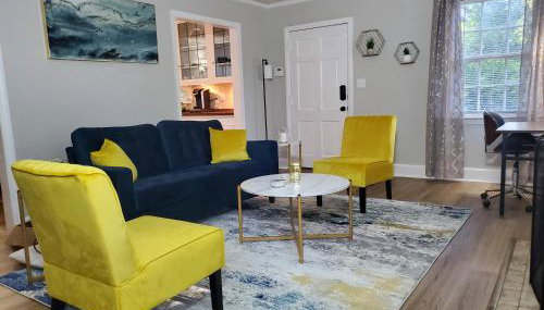 Cheerful 2 BR Near Colleges, Downtown, Attractions - Foto 2