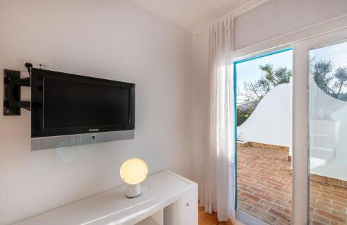 Recently renovated 4 bdr Villa with ocean views - Foto 41