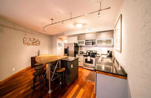 Downwinder - Waterfront 2-Bedroom, 2-Bathroom Suite at REAL Watersports - Foto 7