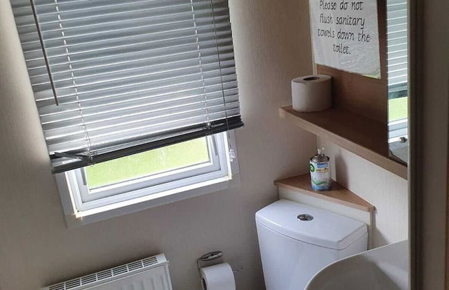 Stunning 3-bed Caravan in Clacton-on-sea - Foto 9