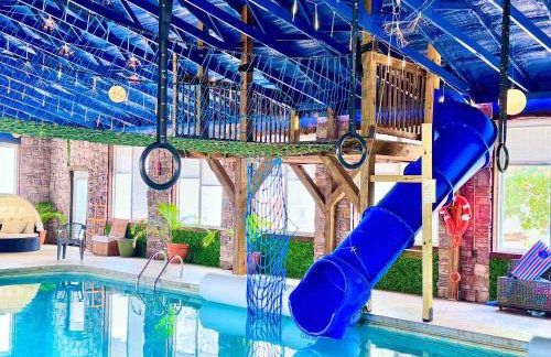 The Lumber Jack Pine Treehouse at Treetop Escapes - Foto 53