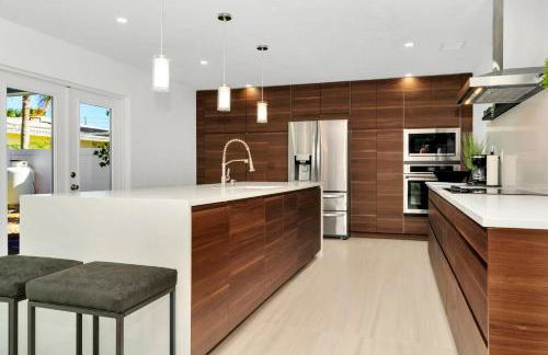 Clearwater Beach Waterfront Modern Villa 4BD 2BIG OPEN LOFT 4BT with Pool Boat Deck Sleep 15 - Foto 25