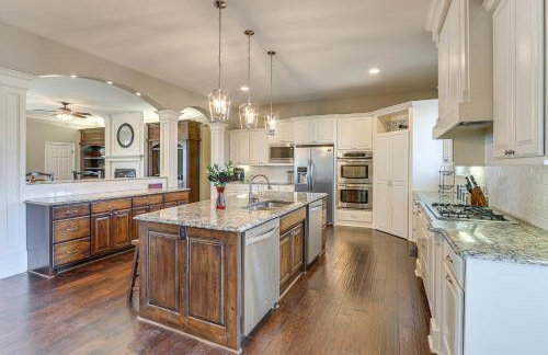 Balcony and Patio Spacious Home in Bel Aire! - Foto 9