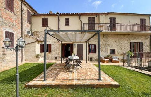 Lovely Apartment In Civitella Benazzone - Foto 15