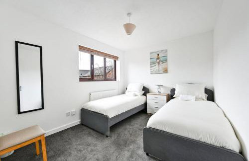 Quiet & Modern Contemporary Home for Work & Family - Foto 58