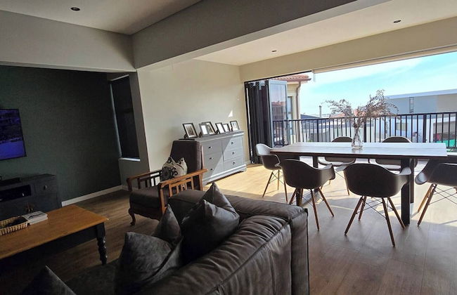 Seaside Retreat in Langebaan With Hot Tub and BBQ - Foto 13