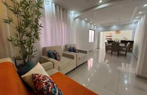 Espaçosa casa próxima ao Centro - Foto 36