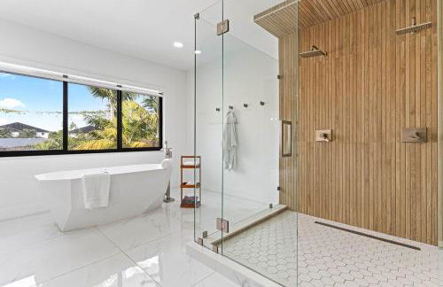 April Sale! 4BR - Private Yard, Grill, Soaking Tub, Near Coral Gables & MIA Airport - Foto 4