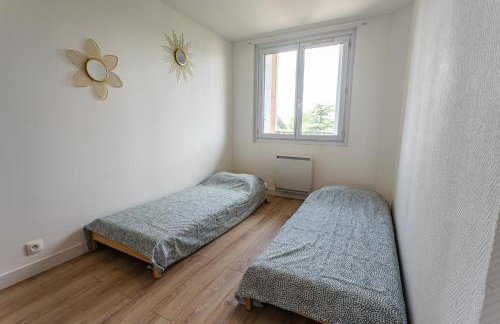 **T3 **24h/24h**Internet** 12mn de Toulouse en Train** - Foto 9