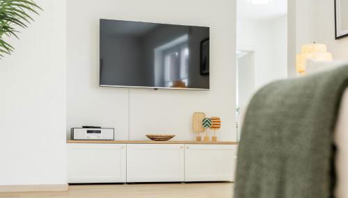 Ems Suite 2 - Photo 3