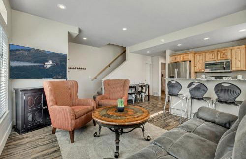 Hill Field 3 by CDH - Photo 12