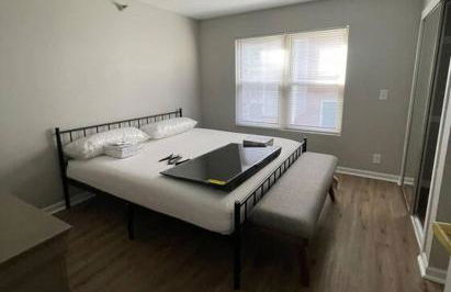 Aksarben Gem- WFH corner desk & minutes from I-80 - Foto 2