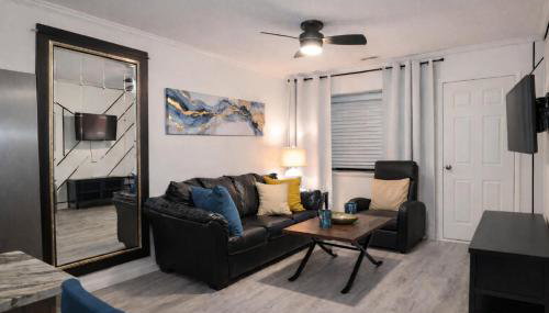 Heart of Raleigh cedar village - Foto 1