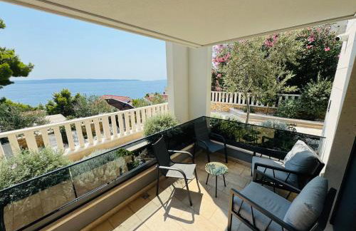 Luxury Beachfront Villa Carlisa - Photo 24