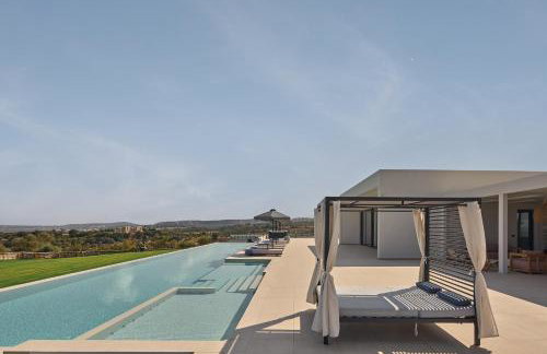 Gavras Exclusive Villas, with Infinity Pools, Spa Whirlpools & SeaViews, By ThinkVilla - Foto 31