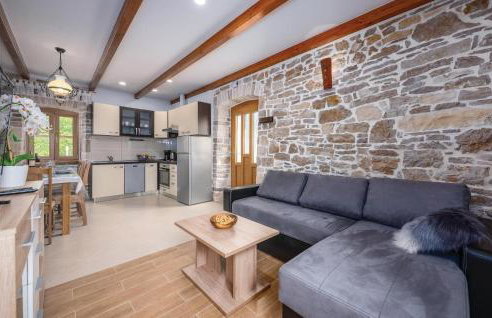 Two-Bedroom Holiday Home In Medancici - Foto 3