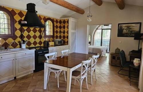 La Petite Yolande - Foto 8