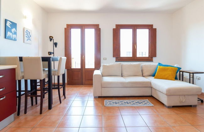 Su Pasiu in Cabras With 1 Bedrooms and 1 Bathrooms - Foto 1