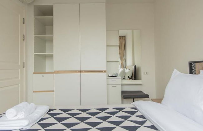 Brand New Luxury 1 Br Near 2mrt 2bts 3 Shopping - Photo 5