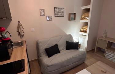 Superbe studio neuf avec balcon - Foto 10