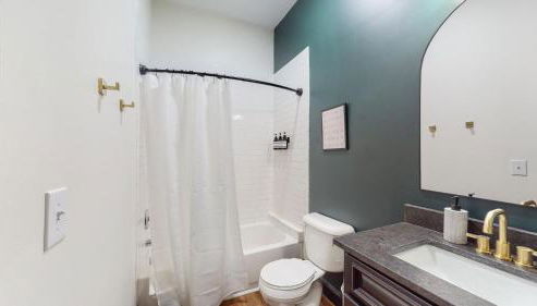 Stylish 2nd Floor Apartment with Pool Table Office Space near Churchill Downs - Foto 5