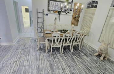 Pool house Best location in Wesley Chapel - Photo 63