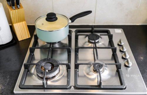 Bright and Cosy 3-bedroom Home near Manchester - Free parking - Sleeps 6 - Foto 20