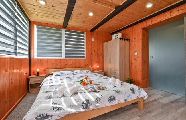Holiday House Dora - Nice home with nice forest view and Outdoor swimming pool, Whirlpool-Jacuzzi, Sauna, 2 bedrooms and WiFi - Foto 13